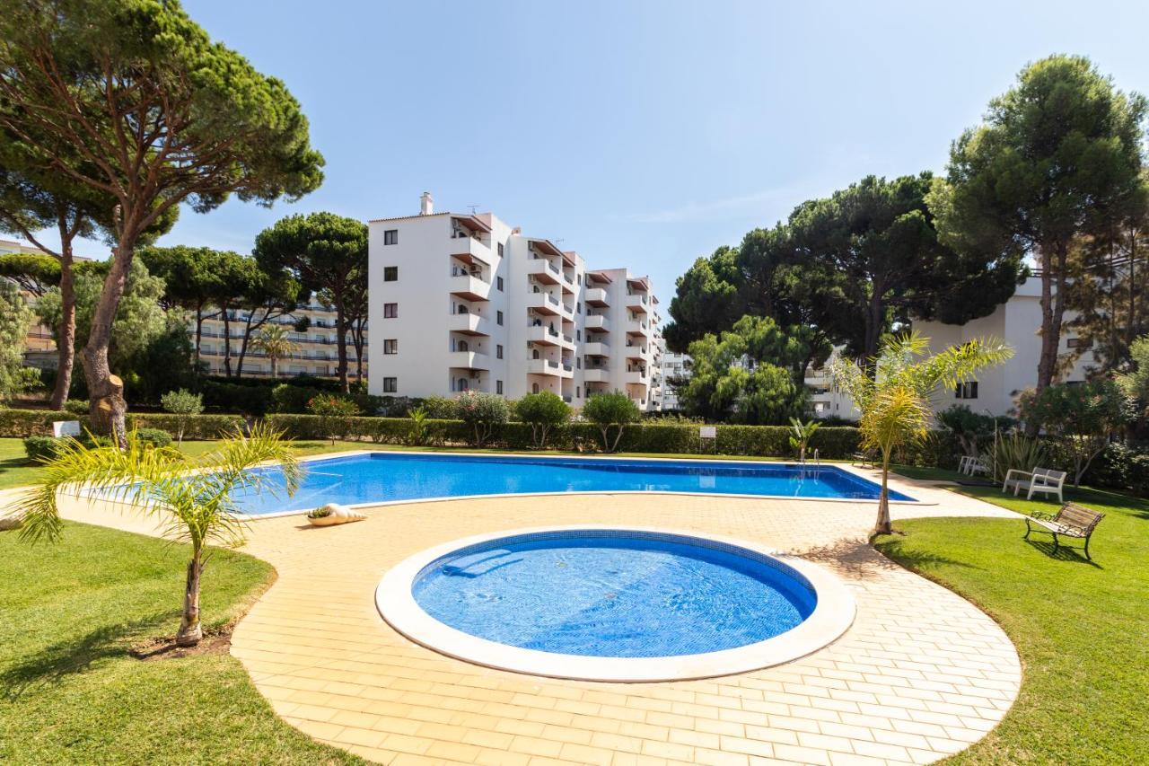 Apartment Centralgarve - Great, Bright 2-bedroom Flat In The Center Of -topazio Vilamoura